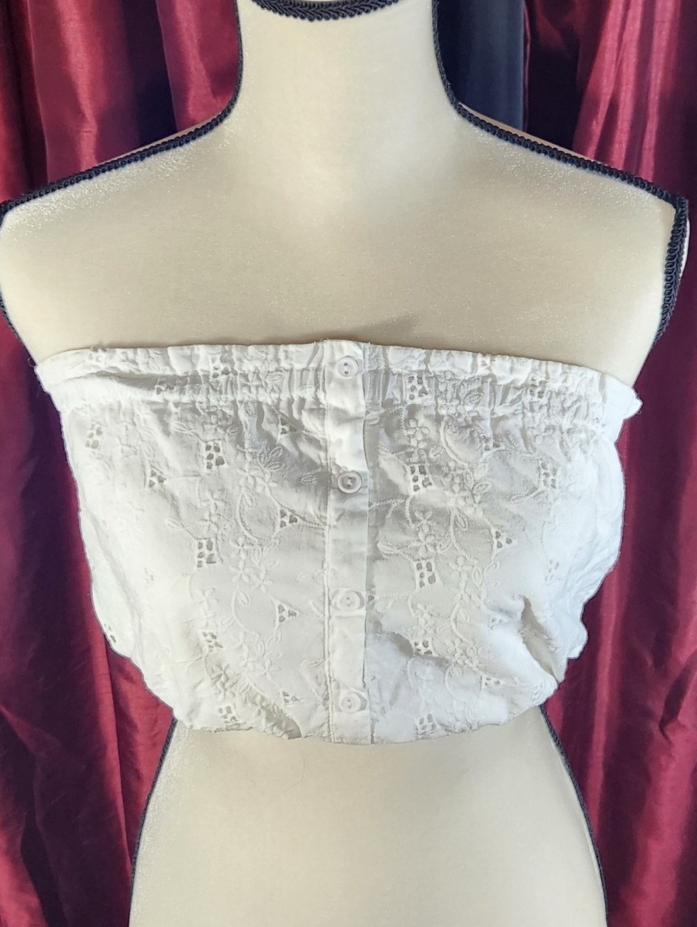 LoveTree Eyelet Linen Botton Up White Tube Top size M